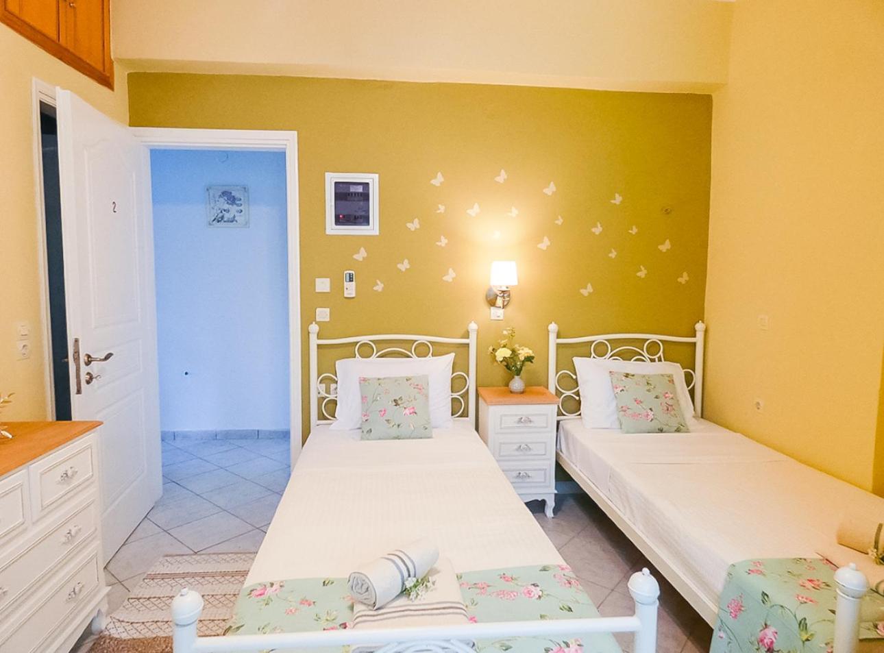 Fiscardo View Apartment フィスカルドン エクステリア 写真
